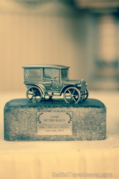 No 2012. gada 12. līdz 14. jūlijam norisinājās 4. Dikļu pils Retro rallijs, kurā piedalījās 18 ekipāžas no Latvijas, Krievijas un Baltkrievijas Foto: No 2012. gada 12. līdz 14. jūlijam norisinājās 4. Dikļu pils Retro rallijs, kurā piedalījās 18 ekipāžas no Latvijas, Krievijas un Baltkrievijas Foto: 78942