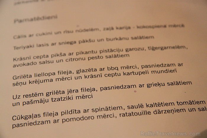 Restorāns Umami ir mājīgs pilsētas centra restorāns ar īpaši omulīgu gaisotni, kas piemīt vecās Eiropas kafejnīcām - www.umami.lv Restorāns Umami ir mājīgs pilsētas centra restorāns ar īpaši omulīgu gaisotni, kas piemīt vecās Eiropas kafejnīcām - www.umami.lv 79339