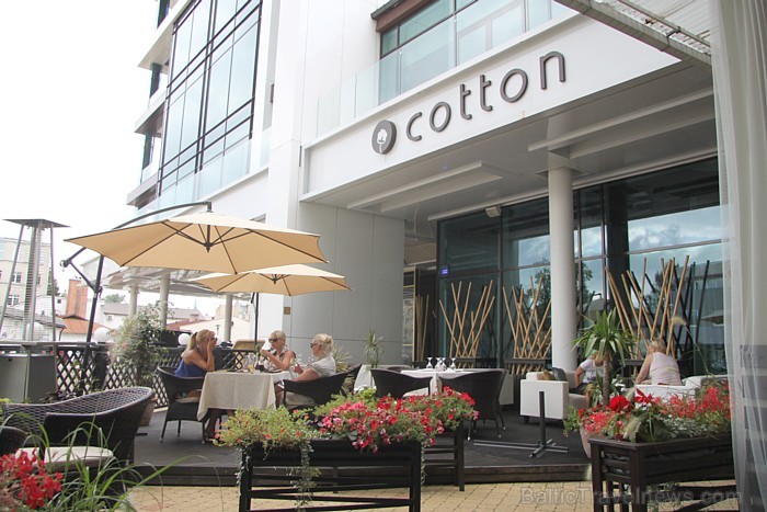 Rīgas restorāns «Cotton» piedāvā vasaras terasi un viltīgi garšīgus ēdienus - www.cottonrestaurant.lv Rīgas restorāns «Cotton» piedāvā vasaras terasi un viltīgi garšīgus ēdienus - www.cottonrestaurant.lv 80024