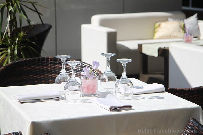 Rīgas restorāns «Cotton» piedāvā vasaras terasi un viltīgi garšīgus ēdienus - www.cottonrestaurant.lv Rīgas restorāns «Cotton» piedāvā vasaras terasi un viltīgi garšīgus ēdienus - www.cottonrestaurant.lv 80036
