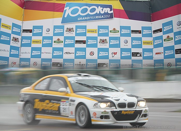 «1000km Grand Prix Riga» uzvarētājs BMW M3 ar 21 numuru no Lietuvas - SCAENT BALTIC RACING TEAM - www.1000km.lv «1000km Grand Prix Riga» uzvarētājs BMW M3 ar 21 numuru no Lietuvas - SCAENT BALTIC RACING TEAM - www.1000km.lv 81380