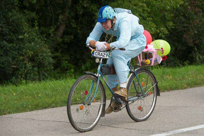 Vienības brauciens 2012 pārspēj visus iepriekšējos dalībnieku rekordus. Foto: Zigismunds Zālmanis Vienības brauciens 2012 pārspēj visus iepriekšējos dalībnieku rekordus. Foto: Zigismunds Zālmanis 81473