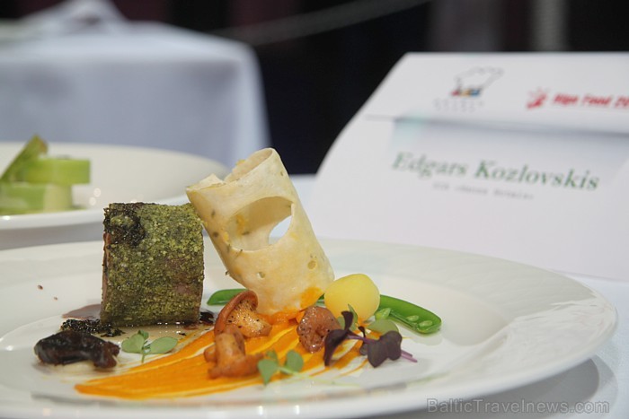 Pārtikas izstādes «Riga Food 2012» ietvaros 6.09.2012 notika jauno pavāru konkurss «Latvijas pavārzellis 2012». Foto sponsors: www.kalkuvarti.lv Pārtikas izstādes «Riga Food 2012» ietvaros 6.09.2012 notika jauno pavāru konkurss «Latvijas pavārzellis 2012». Foto sponsors: www.kalkuvarti.lv 81692