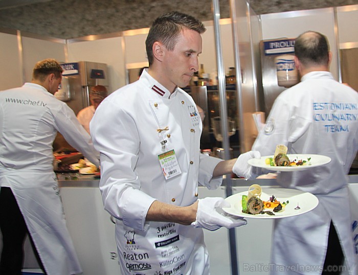 Pārtikas izstādes «Riga Food 2012» ietvaros 6.09.2012 notika jauno pavāru konkurss «Latvijas pavārzellis 2012». Foto sponsors: www.kalkuvarti.lv Pārtikas izstādes «Riga Food 2012» ietvaros 6.09.2012 notika jauno pavāru konkurss «Latvijas pavārzellis 2012». Foto sponsors: www.kalkuvarti.lv 81707