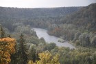 Siguldas zelta rudens un zemnieku tirdziņi vilina tūristus