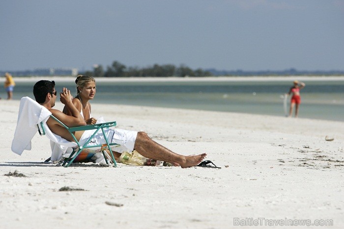 Saulainā Florida, kur saule spīd 300 dienas gadā, spēj apburt ikvienu. Foto: www.visitclearwaterflorida.com Saulainā Florida, kur saule spīd 300 dienas gadā, spēj apburt ikvienu. Foto: www.visitclearwaterflorida.com 82998