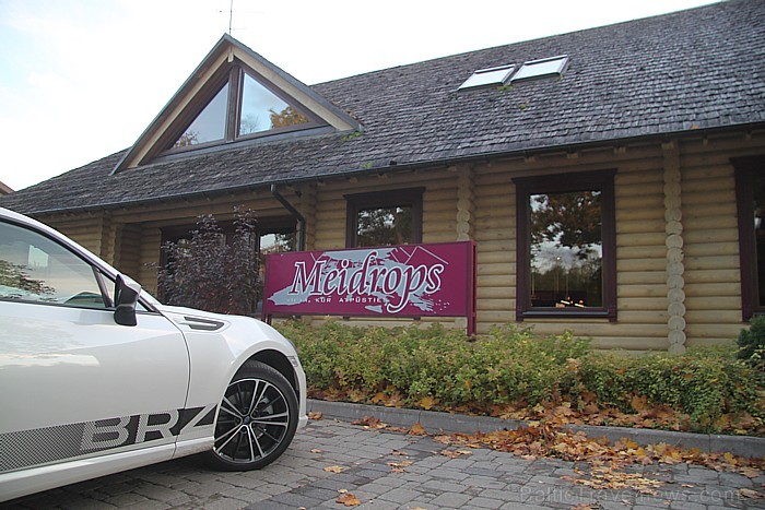 Subaru BRZ Sport ir pirmais auto Subaru saimē ar aizmugures piedziņu un izteikti orientēts uz asfalta seguma ceļiem. Foto sponsors: www.subaru-latvia. Subaru BRZ Sport ir pirmais auto Subaru saimē ar aizmugures piedziņu un izteikti orientēts uz asfalta seguma ceļiem. Foto sponsors: www.subaru-latvia. 83126
