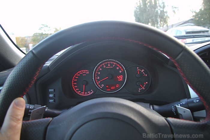 Testa Subaru BRZ Sport jau pēc pirmajiem kilometriem Rīgas ielās signalizēja, ka vēlas labu un gludu asfaltu, jo pretējā gadījumā - kartingam līdzīga Testa Subaru BRZ Sport jau pēc pirmajiem kilometriem Rīgas ielās signalizēja, ka vēlas labu un gludu asfaltu, jo pretējā gadījumā - kartingam līdzīga 83129