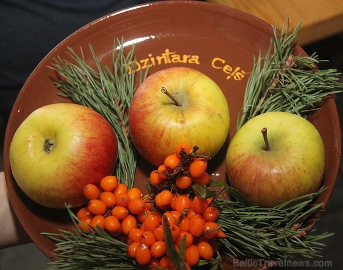 Latviešu tradicionālo ēdienu restorāns «Taverna» pie Pulvertorņa piedāvā izbaudīt īstus latgaliešu vakarus. Foto sponsors: www.latvianfood.lv Latviešu tradicionālo ēdienu restorāns «Taverna» pie Pulvertorņa piedāvā izbaudīt īstus latgaliešu vakarus. Foto sponsors: www.latvianfood.lv 83328