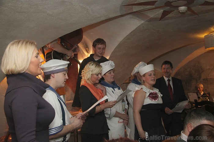 Latviešu tradicionālo ēdienu restorāns «Taverna» pie Pulvertorņa piedāvā izbaudīt īstus latgaliešu vakarus. Foto sponsors: www.latvianfood.lv Latviešu tradicionālo ēdienu restorāns «Taverna» pie Pulvertorņa piedāvā izbaudīt īstus latgaliešu vakarus. Foto sponsors: www.latvianfood.lv 83333