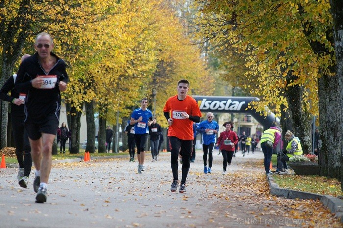 Sigulda joprojām ir nemainīga rudens klasika, par kuru interese nav mazinājusies. Foto: www.tourism.sigulda.lv Sigulda joprojām ir nemainīga rudens klasika, par kuru interese nav mazinājusies. Foto: www.tourism.sigulda.lv 83422