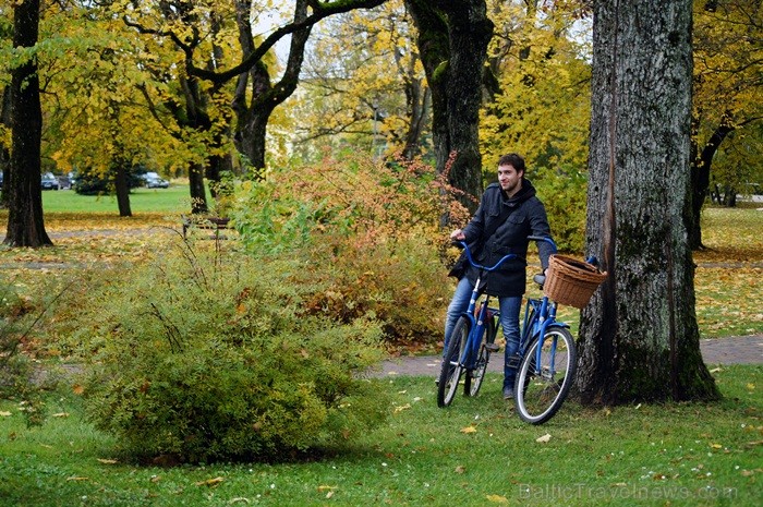 Sigulda joprojām ir nemainīga rudens klasika, par kuru interese nav mazinājusies. Foto: www.tourism.sigulda.lv Sigulda joprojām ir nemainīga rudens klasika, par kuru interese nav mazinājusies. Foto: www.tourism.sigulda.lv 83424