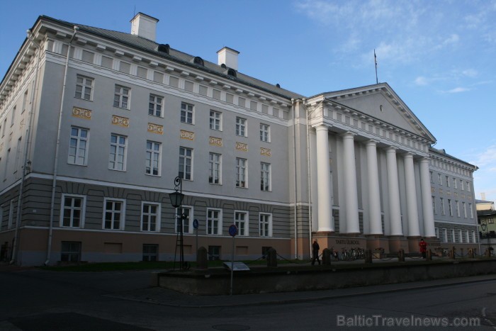 Tartu ir otra lielākā pilsēta Igaunijā un vecākā pilsēta Baltijā, kas pirmo reizi rakstos minēta 1030. gadā.
Foto: www.terviseturism.ee Tartu ir otra lielākā pilsēta Igaunijā un vecākā pilsēta Baltijā, kas pirmo reizi rakstos minēta 1030. gadā.
Foto: www.terviseturism.ee 84043