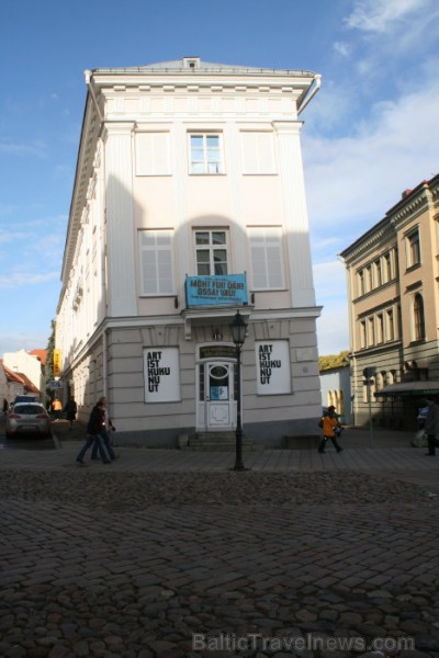 Art ist Kuku nu ut ir īpašs festivāls, kas veltīts Tartu kultūras telpai. Tā organizatori vēlas iepazīstināt ar mūsdienu mākslu. Foto: www.tervisetur Art ist Kuku nu ut ir īpašs festivāls, kas veltīts Tartu kultūras telpai. Tā organizatori vēlas iepazīstināt ar mūsdienu mākslu. Foto: www.tervisetur 84050