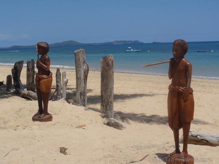Madagaskaras sala Nosy Be jeb Lielā sala piedāvā tās viesiem plašu dabas un augu dažādību. Foto: www.a-sono.lv Madagaskaras sala Nosy Be jeb Lielā sala piedāvā tās viesiem plašu dabas un augu dažādību. Foto: www.a-sono.lv 84102