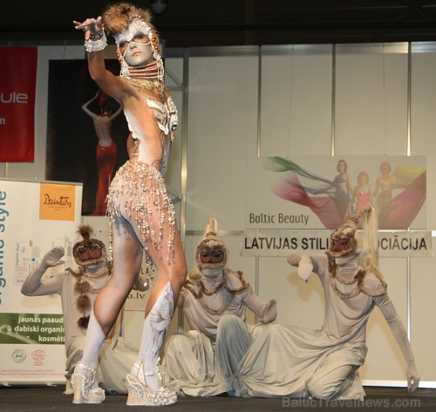 Skaistumkopšanas izstādes «Baltic Beauty 2012» konkursi  - «Body art 2012» un asociatīvā tēla konkurss. Foto sponsors: www.startours.lv 84310