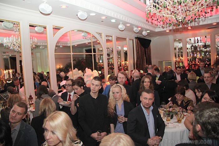 Vecrīgas piecu zvaigžņu viesnīca «Grand Palace Hotel Rīga» 7.12.2012 rīkoja sadarbības partneriem pateicības ballīti - www.grandpalaceriga.com Vecrīgas piecu zvaigžņu viesnīca «Grand Palace Hotel Rīga» 7.12.2012 rīkoja sadarbības partneriem pateicības ballīti - www.grandpalaceriga.com 86079