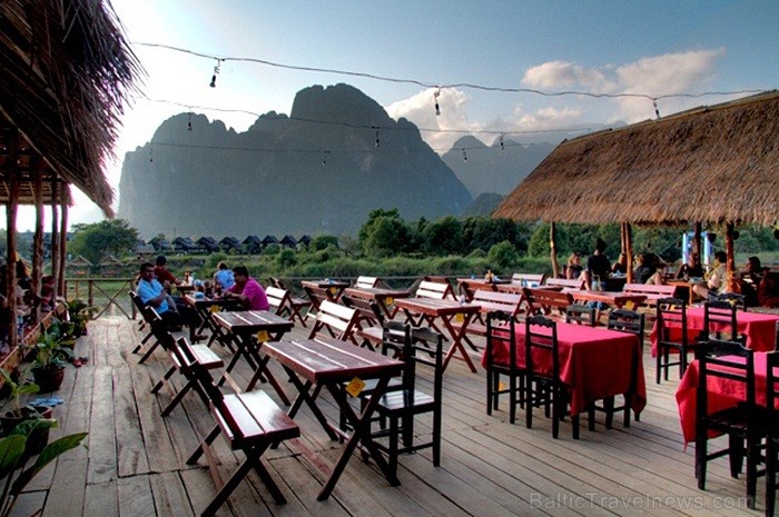 Laosa ir mazattīstīta daudznacionāla valsts Āzijas dienvidaustrumos - Indoķīnas pussalā bez pieejas jūrai. Foto: www.visitlaos.org Laosa ir mazattīstīta daudznacionāla valsts Āzijas dienvidaustrumos - Indoķīnas pussalā bez pieejas jūrai. Foto: www.visitlaos.org 86181