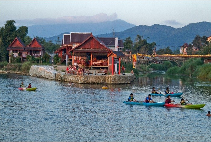 Laosa ir mazattīstīta daudznacionāla valsts Āzijas dienvidaustrumos - Indoķīnas pussalā bez pieejas jūrai. Foto: www.visitlaos.org Laosa ir mazattīstīta daudznacionāla valsts Āzijas dienvidaustrumos - Indoķīnas pussalā bez pieejas jūrai. Foto: www.visitlaos.org 86184