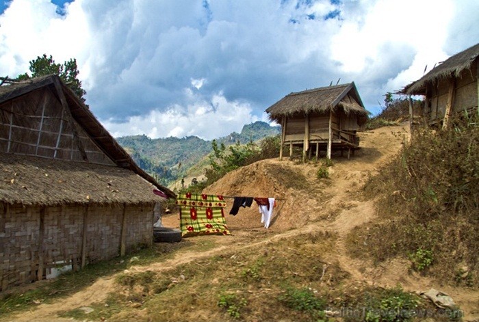 Laosa ir mazattīstīta daudznacionāla valsts Āzijas dienvidaustrumos - Indoķīnas pussalā bez pieejas jūrai. Foto: www.visitlaos.org Laosa ir mazattīstīta daudznacionāla valsts Āzijas dienvidaustrumos - Indoķīnas pussalā bez pieejas jūrai. Foto: www.visitlaos.org 86186