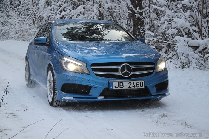 Aivars Mackevičs: kompaktais Mercedes A250 ir izcils auto cilvēkam, kuram 80% gadījumos ir jābrauc vienam vai divatā, bet dažreiz kopā ar ģimeni jāapc Aivars Mackevičs: kompaktais Mercedes A250 ir izcils auto cilvēkam, kuram 80% gadījumos ir jābrauc vienam vai divatā, bet dažreiz kopā ar ģimeni jāapc 86425