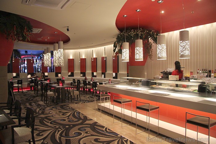 20.12.2012 viesnīcas Radisson Blu Hotel Latvija pirmajā stāvā pēc rekonstrukcijas tika atklāts Baltijā lielākais kazino un izklaides centrs - Olympic 20.12.2012 viesnīcas Radisson Blu Hotel Latvija pirmajā stāvā pēc rekonstrukcijas tika atklāts Baltijā lielākais kazino un izklaides centrs - Olympic 86649