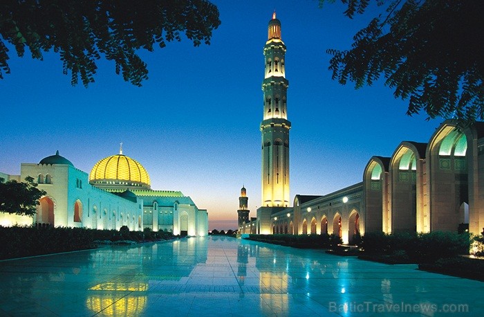Omānas Sultanāts tiek dēvēts par vienu no tradicionālākajām un skaistākajām arābu zemēm. Foto: Oman Ministry of Tourism Omānas Sultanāts tiek dēvēts par vienu no tradicionālākajām un skaistākajām arābu zemēm. Foto: Oman Ministry of Tourism 86790
