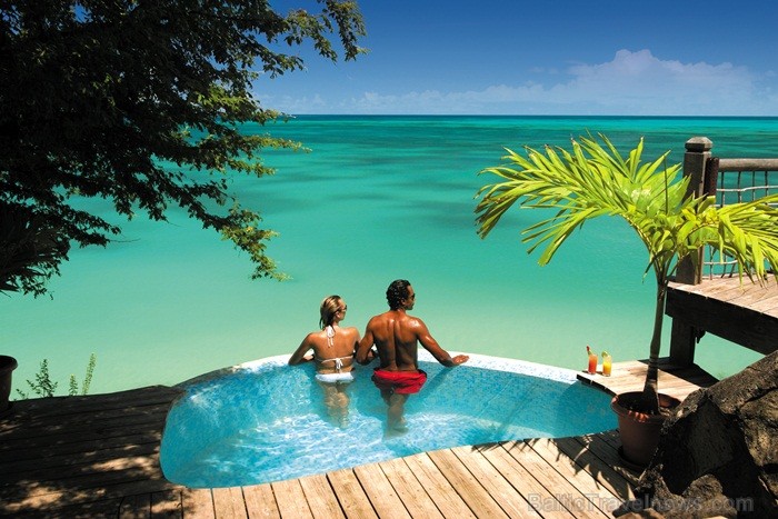 Antigva un Barbuda ir saulaina valsts Karību jūrā un valsts teritorijā ir trīs salas - Antigva, Barbuda un neapdzīvotā Redonda. Foto: Antigua & Barbud Antigva un Barbuda ir saulaina valsts Karību jūrā un valsts teritorijā ir trīs salas - Antigva, Barbuda un neapdzīvotā Redonda. Foto: Antigua & Barbud 86821