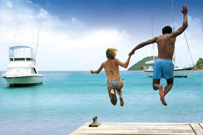 Antigva un Barbuda ir saulaina valsts Karību jūrā un valsts teritorijā ir trīs salas - Antigva, Barbuda un neapdzīvotā Redonda. Foto: Antigua & Barbud Antigva un Barbuda ir saulaina valsts Karību jūrā un valsts teritorijā ir trīs salas - Antigva, Barbuda un neapdzīvotā Redonda. Foto: Antigua & Barbud 86831