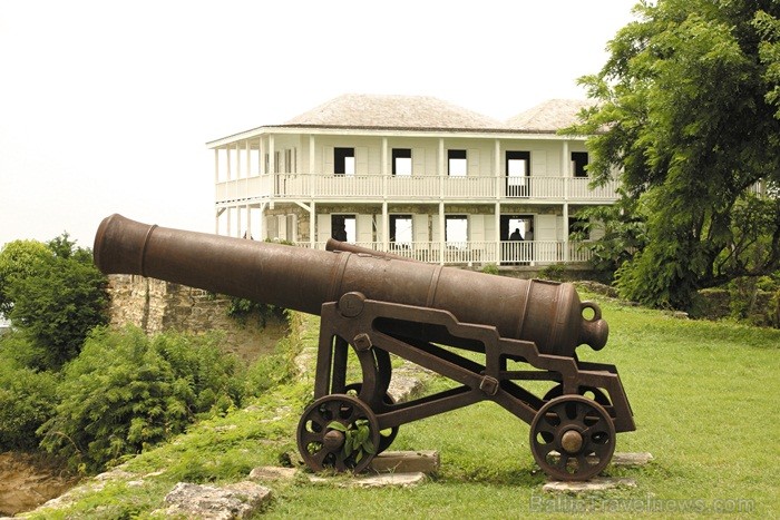 Antigva un Barbuda ir saulaina valsts Karību jūrā un valsts teritorijā ir trīs salas - Antigva, Barbuda un neapdzīvotā Redonda. Foto: Antigua & Barbud Antigva un Barbuda ir saulaina valsts Karību jūrā un valsts teritorijā ir trīs salas - Antigva, Barbuda un neapdzīvotā Redonda. Foto: Antigua & Barbud 86834