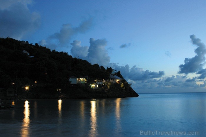 Antigva un Barbuda ir saulaina valsts Karību jūrā un valsts teritorijā ir trīs salas - Antigva, Barbuda un neapdzīvotā Redonda. Foto: Antigua & Barbud Antigva un Barbuda ir saulaina valsts Karību jūrā un valsts teritorijā ir trīs salas - Antigva, Barbuda un neapdzīvotā Redonda. Foto: Antigua & Barbud 86841