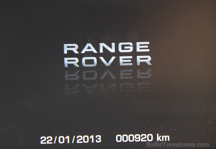Testa Range Rover SDV8 Vogue bija nobraucis tikai 920 km un svaiguma sajūta pavadīja visu brauciena laiku Testa Range Rover SDV8 Vogue bija nobraucis tikai 920 km un svaiguma sajūta pavadīja visu brauciena laiku 87382