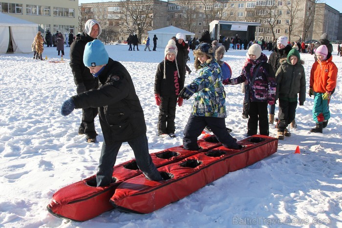 Svētdien, 27.01.2013, vairāk nekā 1000 Vecmīlgrāvja iedzīvotāju ar prieku nodevās Svētdien, 27.01.2013, vairāk nekā 1000 Vecmīlgrāvja iedzīvotāju ar prieku nodevās