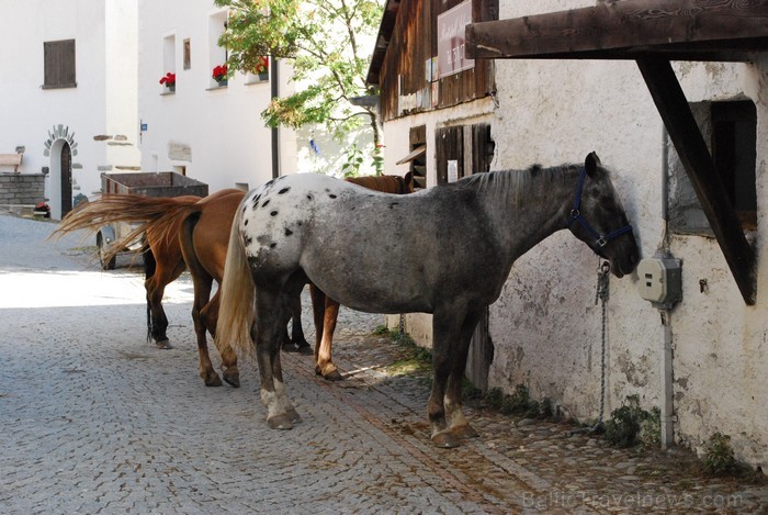 Nelielā pilsētiņa St. Morica pelnīti tiek dēvēta par miljardieru ciematu. www.myswitzerland.com 87595