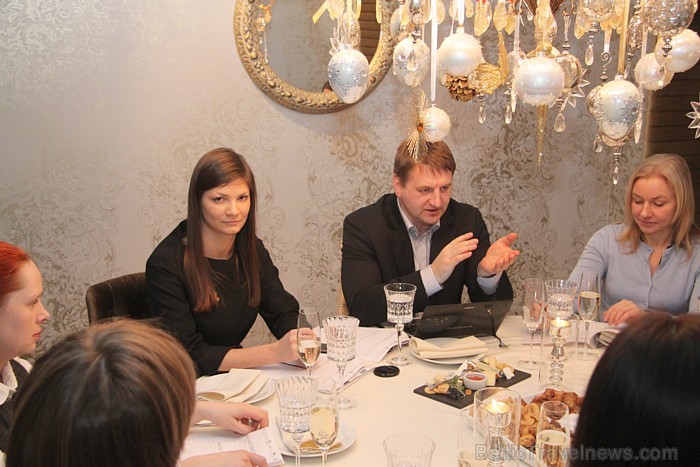 Komisija lemj par «Tūrisma informācijas centra vadītājs 2012», «Restorāna vadītājs 2012», «Tūrisma žurnālists 2012» un «Tūrisma mājas lapa 2012» Komisija lemj par «Tūrisma informācijas centra vadītājs 2012», «Restorāna vadītājs 2012», «Tūrisma žurnālists 2012» un «Tūrisma mājas lapa 2012» 87768