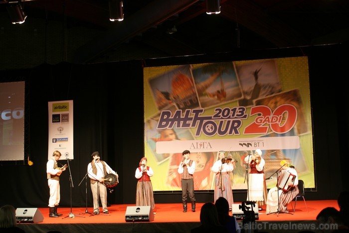 Balttour 2013 tūrisma izstādes otrā diena pārsteidza ar patīkamām atlaidēm ceļojumiem hallē Balttour 2013 tūrisma izstādes otrā diena pārsteidza ar patīkamām atlaidēm ceļojumiem hallē