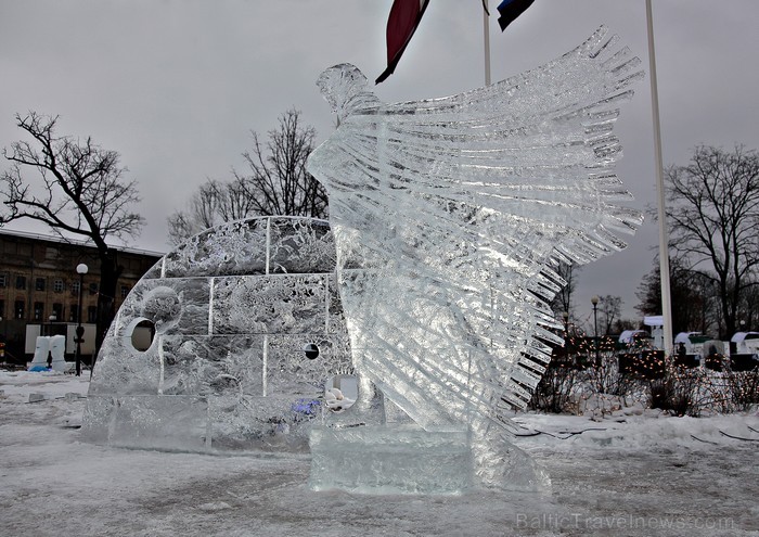 15. jubilejas gada skulptūras veidotas no rekordliela ledus daudzuma, bet skatītāji Jelgavā tika pārsteigti ar dažādiem priekšnesumiem un šoviem. www. 15. jubilejas gada skulptūras veidotas no rekordliela ledus daudzuma, bet skatītāji Jelgavā tika pārsteigti ar dažādiem priekšnesumiem un šoviem. www. 88121