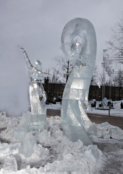 15. jubilejas gada skulptūras veidotas no rekordliela ledus daudzuma, bet skatītāji Jelgavā tika pārsteigti ar dažādiem priekšnesumiem un šoviem. www. 15. jubilejas gada skulptūras veidotas no rekordliela ledus daudzuma, bet skatītāji Jelgavā tika pārsteigti ar dažādiem priekšnesumiem un šoviem. www. 88123