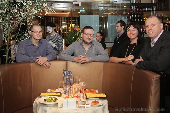 12.02.2013 Rīgas restorānā «Ciros Pomodoro» starptautiskais tūroperators «GoAdventure Latvija» prezentēja vasaras ceļojumus. Foto sponsors: GoAdventur 12.02.2013 Rīgas restorānā «Ciros Pomodoro» starptautiskais tūroperators «GoAdventure Latvija» prezentēja vasaras ceļojumus. Foto sponsors: GoAdventur 88237