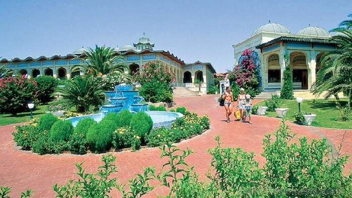Gural Premier Belek viesnīca atrodas Turcijā, Vidusjūras krastā. Tā ir augstas klases viesnīca ar elegantiem numuriņiem, izcilu virtuvi un dažādām spo Gural Premier Belek viesnīca atrodas Turcijā, Vidusjūras krastā. Tā ir augstas klases viesnīca ar elegantiem numuriņiem, izcilu virtuvi un dažādām spo 88649
