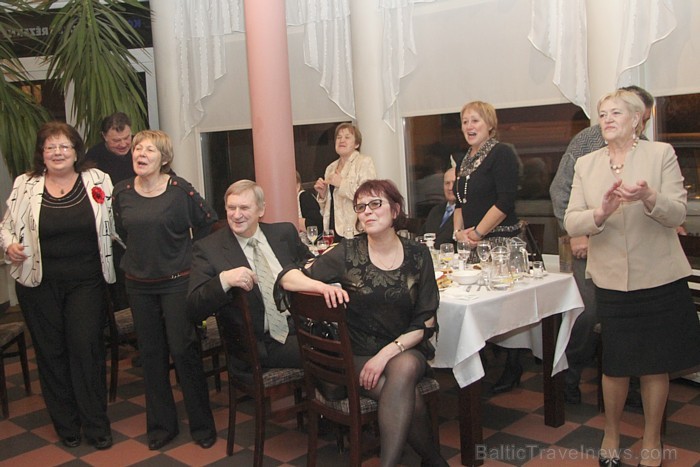Latgales viesnīcas «Kolonna Hotel Rēzekne» restorāns «Rozalija» aicina uz lustīgajiem «Latgalīšu vokorim» - www.hotelkolonna.com Latgales viesnīcas «Kolonna Hotel Rēzekne» restorāns «Rozalija» aicina uz lustīgajiem «Latgalīšu vokorim» - www.hotelkolonna.com 88869