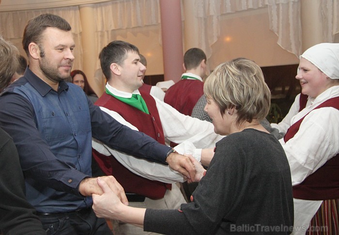 Latgales viesnīcas «Kolonna Hotel Rēzekne» restorāns «Rozalija» aicina uz lustīgajiem «Latgalīšu vokorim» - www.hotelkolonna.com Latgales viesnīcas «Kolonna Hotel Rēzekne» restorāns «Rozalija» aicina uz lustīgajiem «Latgalīšu vokorim» - www.hotelkolonna.com 88878