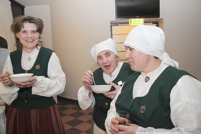 Latgales viesnīcas «Kolonna Hotel Rēzekne» restorāns «Rozalija» aicina uz lustīgajiem «Latgalīšu vokorim» - www.hotelkolonna.com Latgales viesnīcas «Kolonna Hotel Rēzekne» restorāns «Rozalija» aicina uz lustīgajiem «Latgalīšu vokorim» - www.hotelkolonna.com 88880