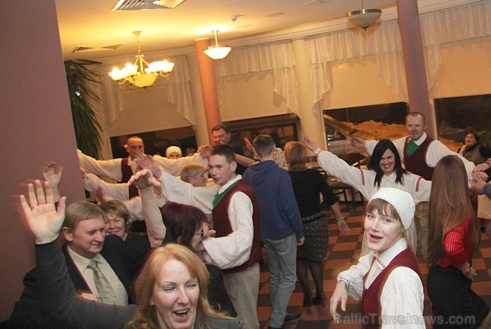 Latgales viesnīcas «Kolonna Hotel Rēzekne» restorāns «Rozalija» aicina uz lustīgajiem «Latgalīšu vokorim» - www.hotelkolonna.com Latgales viesnīcas «Kolonna Hotel Rēzekne» restorāns «Rozalija» aicina uz lustīgajiem «Latgalīšu vokorim» - www.hotelkolonna.com 88888