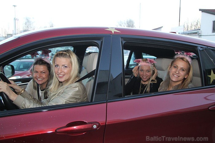 «BTA Sieviešu dienas rallijs 2013», ko organizē Par stipru Latviju - citas bildes skatām www.Fb.com/Travelnews.lv «BTA Sieviešu dienas rallijs 2013», ko organizē Par stipru Latviju - citas bildes skatām www.Fb.com/Travelnews.lv 89921