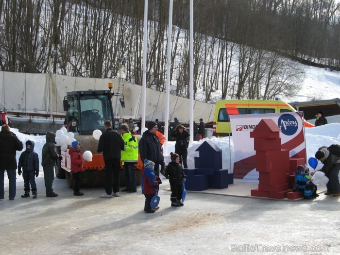 Sestdien, 2013. gada 9. martā, Siguldā norisinājās trīs ziemas sporta veidu – bobsleja, skeletona un kamaniņu sporta – noslēguma pasākums - www.siguld Sestdien, 2013. gada 9. martā, Siguldā norisinājās trīs ziemas sporta veidu – bobsleja, skeletona un kamaniņu sporta – noslēguma pasākums - www.siguld 89997