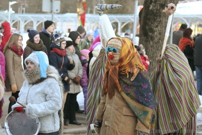 Svētdien, 2013. gada 9. martā, Siguldas Ziemas festivāla ietvaros norisinājies Ziemas festivāla karnevāls. Foto: Juris Ķilkuts, FotoAtelje.lv Svētdien, 2013. gada 9. martā, Siguldas Ziemas festivāla ietvaros norisinājies Ziemas festivāla karnevāls. Foto: Juris Ķilkuts, FotoAtelje.lv 90136