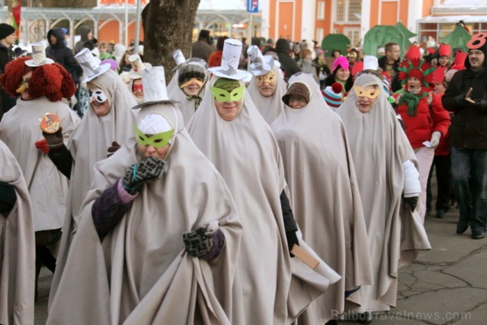 Svētdien, 2013. gada 9. martā, Siguldas Ziemas festivāla ietvaros norisinājies Ziemas festivāla karnevāls. Foto: Juris Ķilkuts, FotoAtelje.lv Svētdien, 2013. gada 9. martā, Siguldas Ziemas festivāla ietvaros norisinājies Ziemas festivāla karnevāls. Foto: Juris Ķilkuts, FotoAtelje.lv 90139