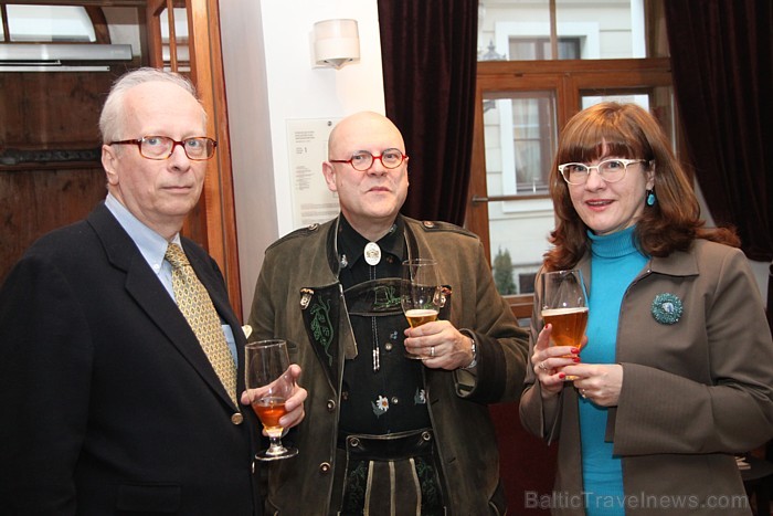 Vecrīgas restorāns Le Dome rīkoja 03.04.2013 degustrācijas vakariņas ar plašu Latvijas alus izvēli - www.ZivjuRestorans.lv Vecrīgas restorāns Le Dome rīkoja 03.04.2013 degustrācijas vakariņas ar plašu Latvijas alus izvēli - www.ZivjuRestorans.lv 91413