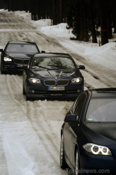 Travelnews.lv redakcija testē BMW Alpina modeļus sporta kompleksā 333. Foto: Juris Ķilkuts, www.fotoatelje.lv Travelnews.lv redakcija testē BMW Alpina modeļus sporta kompleksā 333. Foto: Juris Ķilkuts, www.fotoatelje.lv 92116